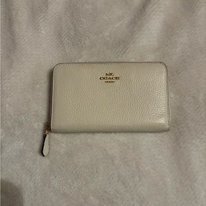 Coach Medium Id Zip Wallet